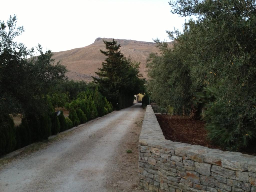 La Giara San Vito Lo Capo Villa กัสเตลลุซโซ ภายนอก รูปภาพ